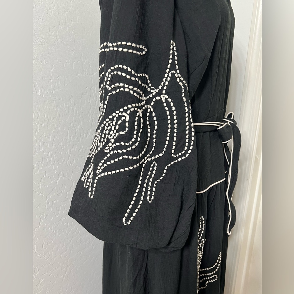 NEW CIEBON Eliza Embroidered A-Line Dress Black 3/4 Sleeve L - Picture 10 of 13